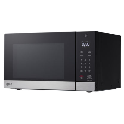 0.9 cu. ft. NeoChef™ Countertop Microwave with Smart Inverter MSER0990S